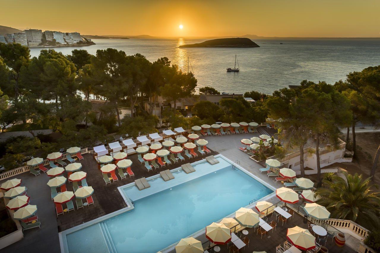 Alua Calvia Dreams Hotel Magaluf  Exterior photo